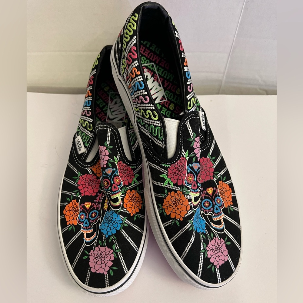 Sugar Skull Vans - Picture 4 of 5